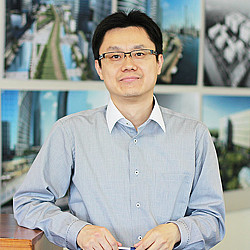 A man wearing glasses.