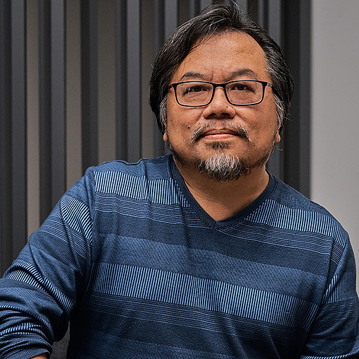 Dick Lew headshot.