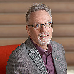 Tim Sullivan headshot