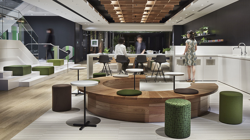 A group of people in a room.