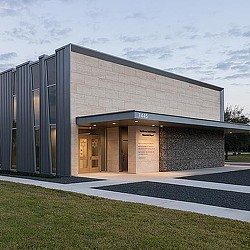 A building with glass doors.