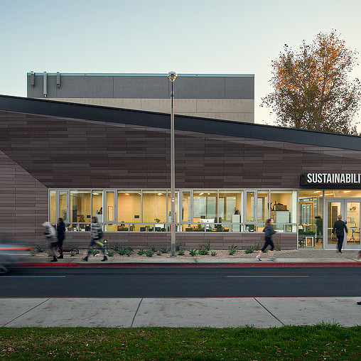 Redefining Resilient Spaces Through Smart Material Selection