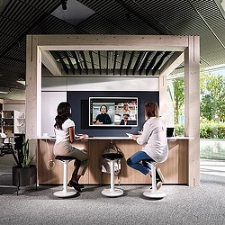 DIRTT Dallas showroom hybrid meeting