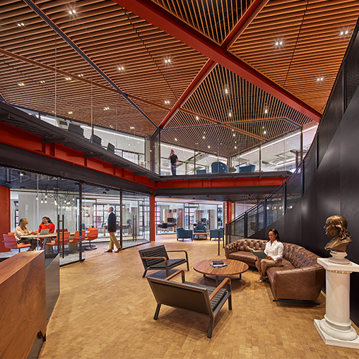 Oxford Finance reception and meeting rooms