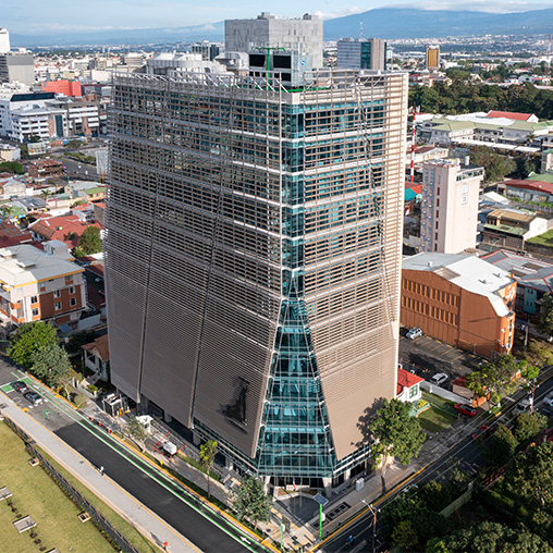 Torre Judicial office building aerial view.