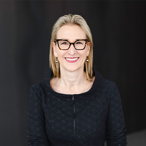 Sheryl Schulze headshot