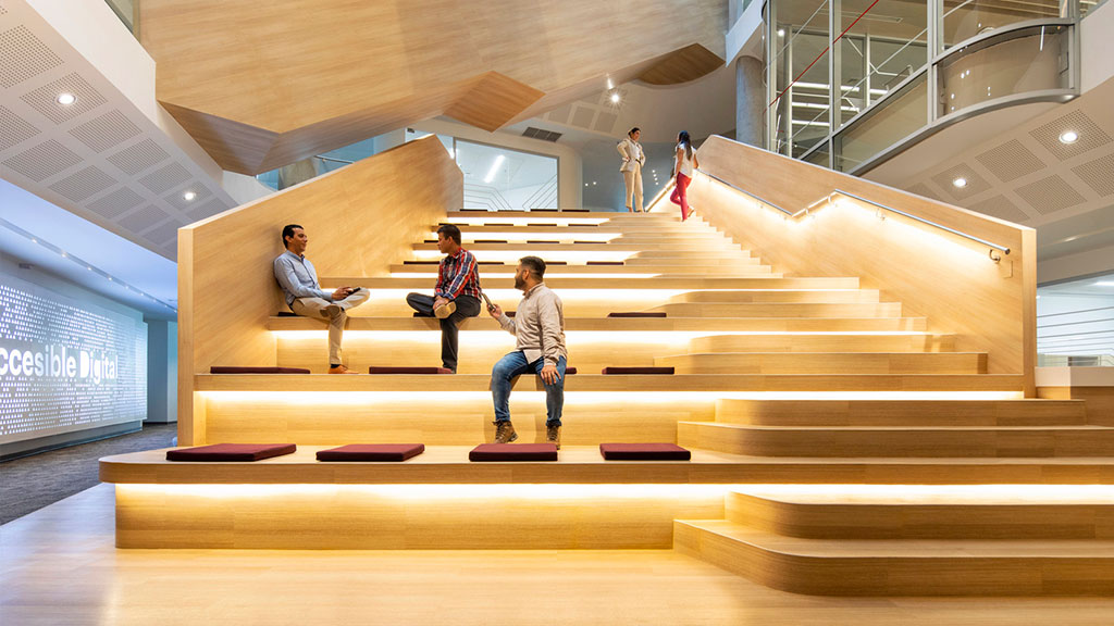 BAC Honduras Headquarters steps