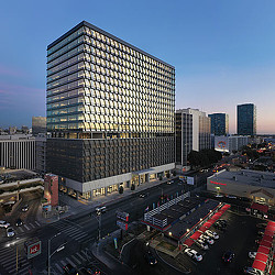 Los Angeles County Department of Mental Health, Vermont Corridor aerial