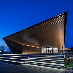 Maruwa Seto Factory building exterior