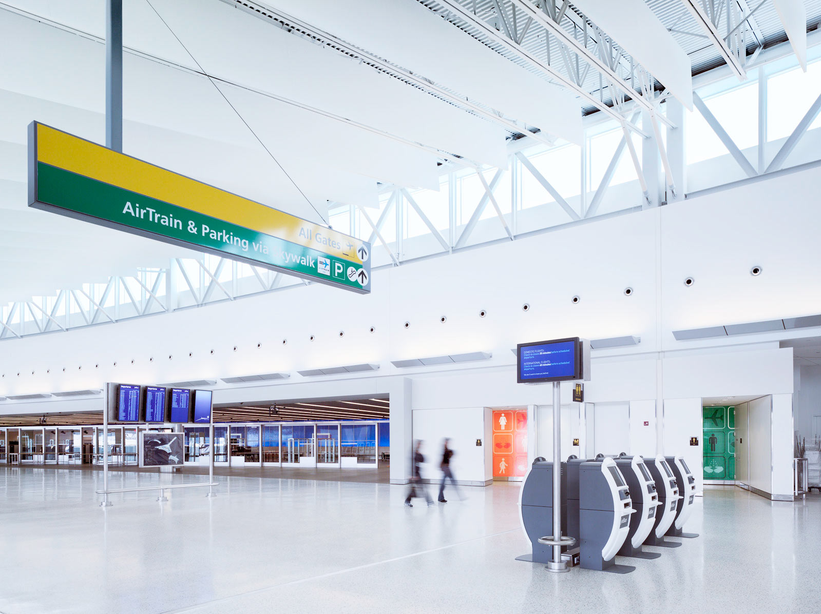 Jfk International Airport, Jetblue T5 Brand Design 