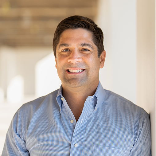 Cameron Barradale headshot
