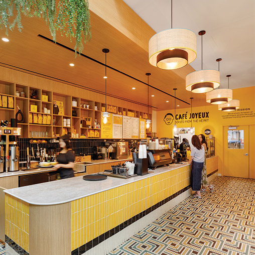 Café Joyeux interiors