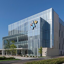 Nationwide Children’s Hospital Data Center + Conference Facility