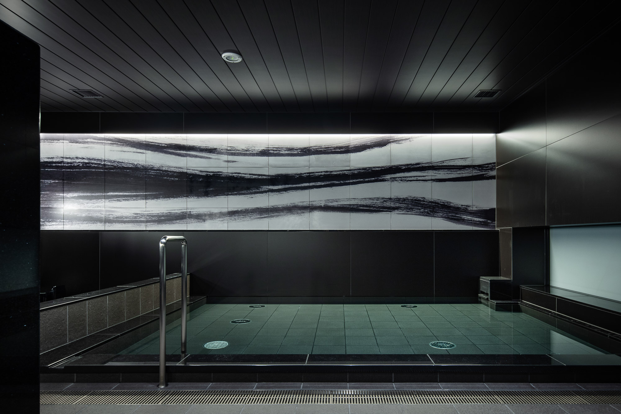 Novotel Nara communal bath