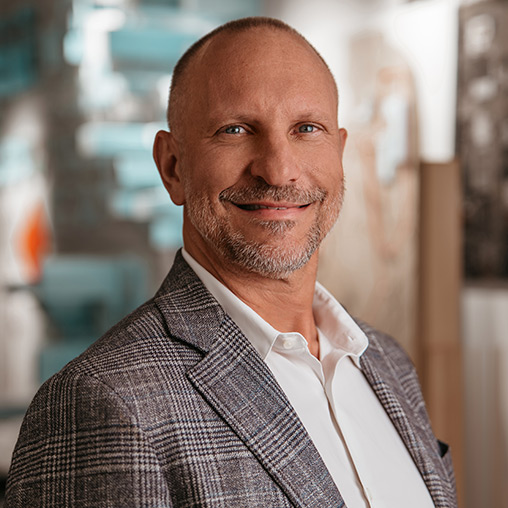 J. Kevin Heinly headshot