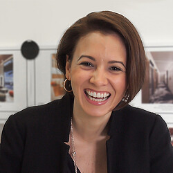 Marcela Caycedo headshot