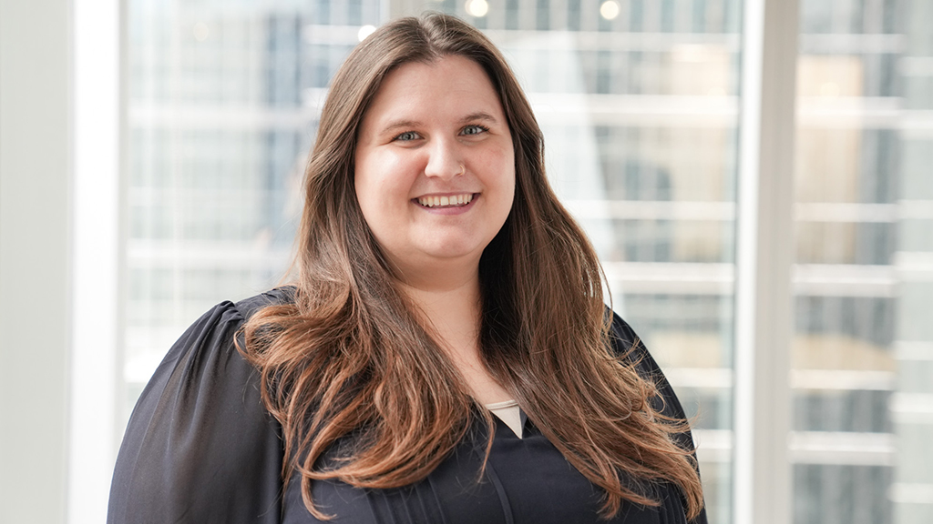 Sarah Taylor headshot