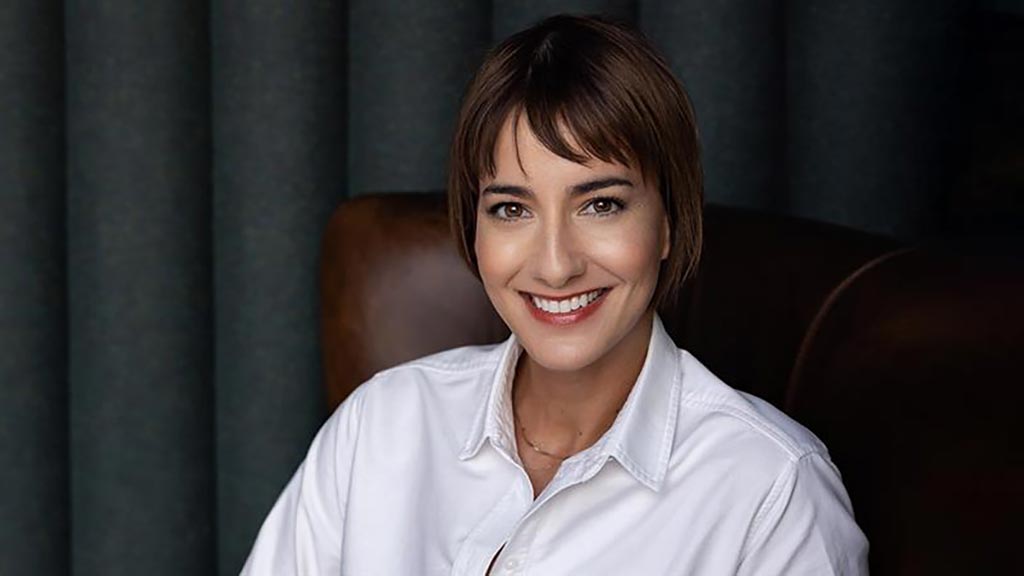 Katie Buchanan headshot