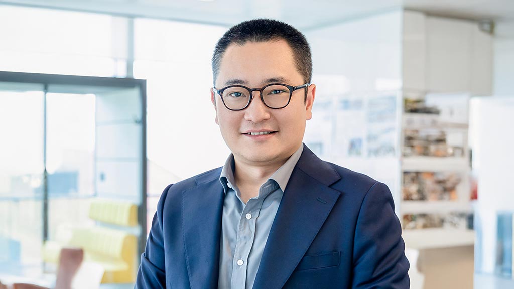 Eric Liao headshot